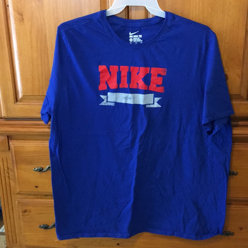 Men’s blue Nike T-shirt. Worn and washed once. EUC
